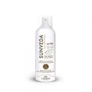 888-spray-medium bescherming -Begin zelfbruining SPF20- 300x300 lakshmi sunveda spray zelfbruinend medium bescherming spf 20